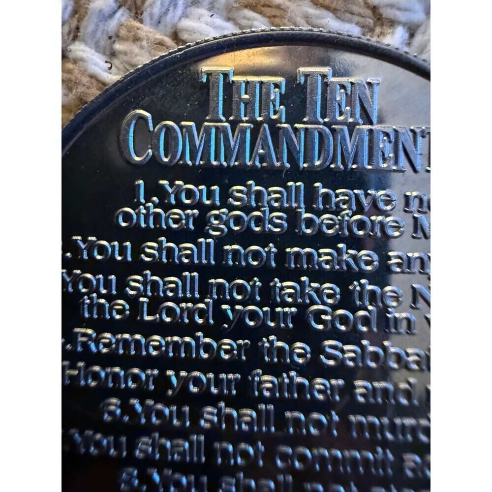 Ten Commandments Religious Pocket Token Coin - Picture 7 of 8